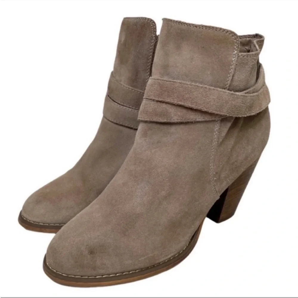 SOLE SOCIETY Rumi Taupe Suede Leather Booties size 8 - Picture 13 of 13